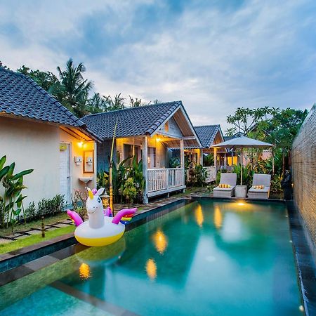 The Syron Huts Lembongan Ξενοδοχείο Εξωτερικό φωτογραφία
