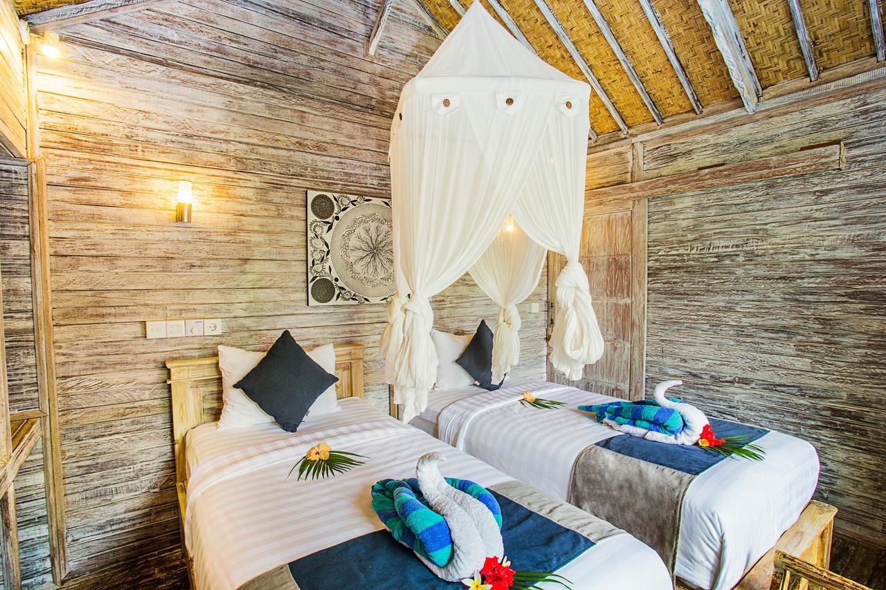 The Syron Huts Lembongan Ξενοδοχείο Εξωτερικό φωτογραφία