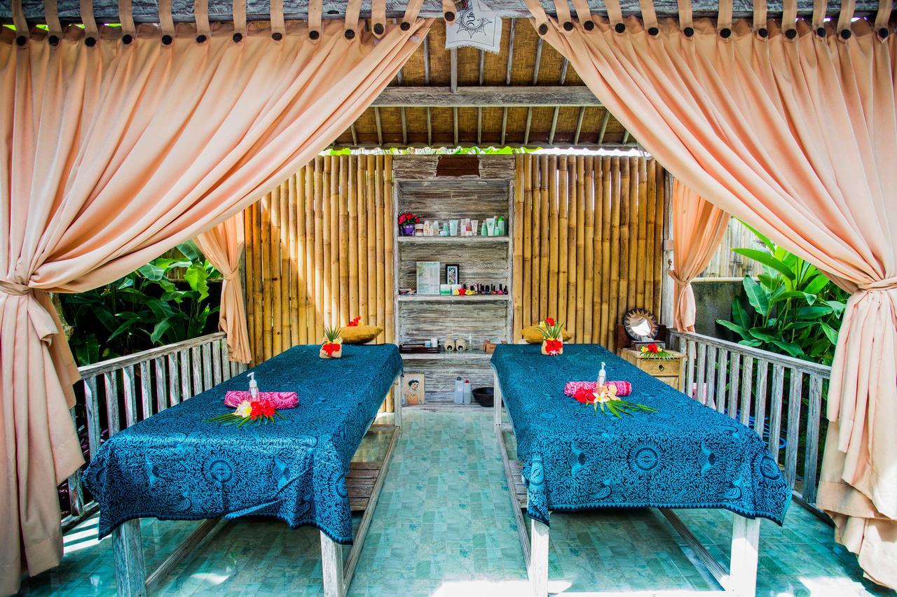 The Syron Huts Lembongan Ξενοδοχείο Εξωτερικό φωτογραφία
