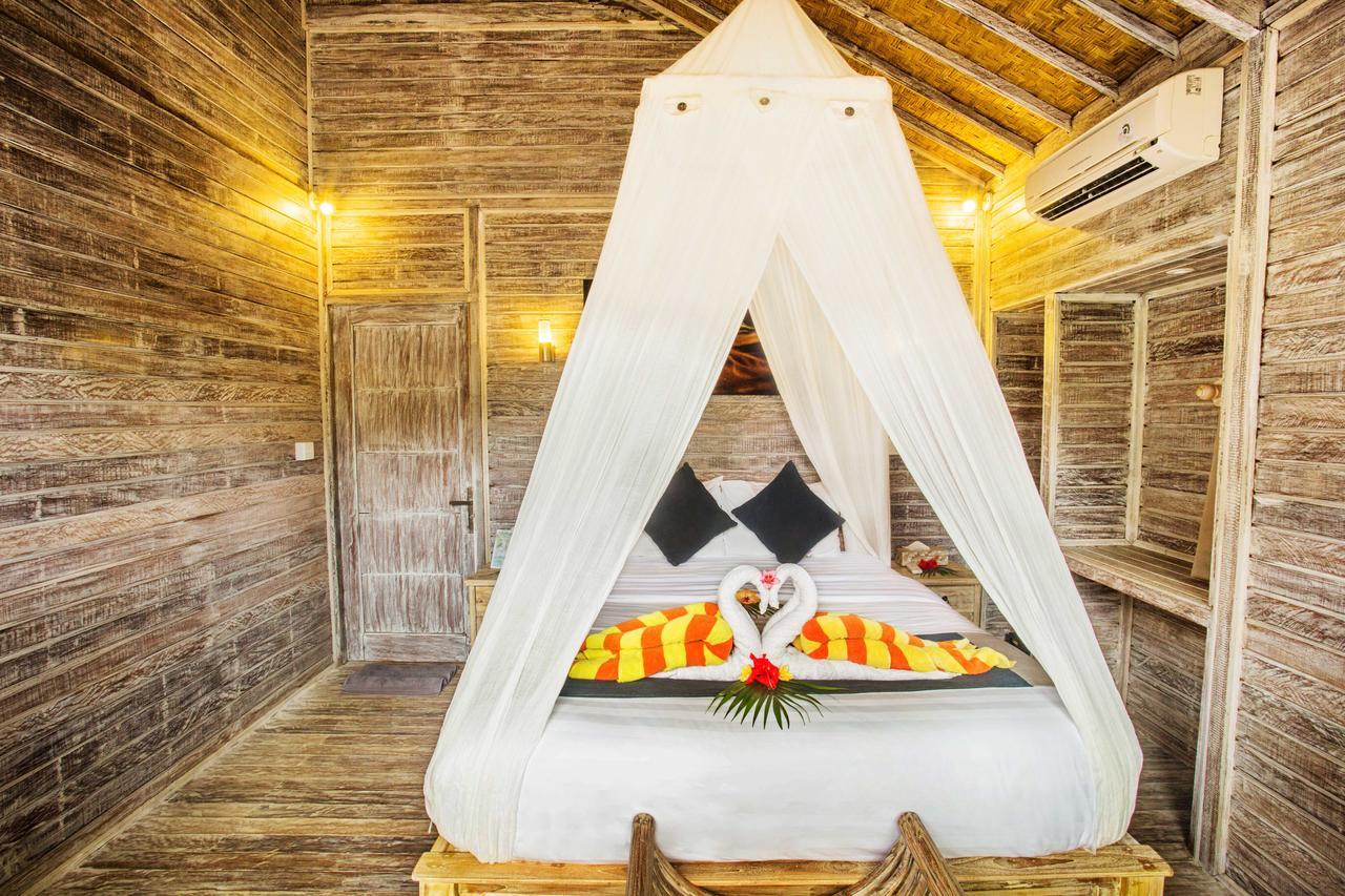 The Syron Huts Lembongan Ξενοδοχείο Εξωτερικό φωτογραφία