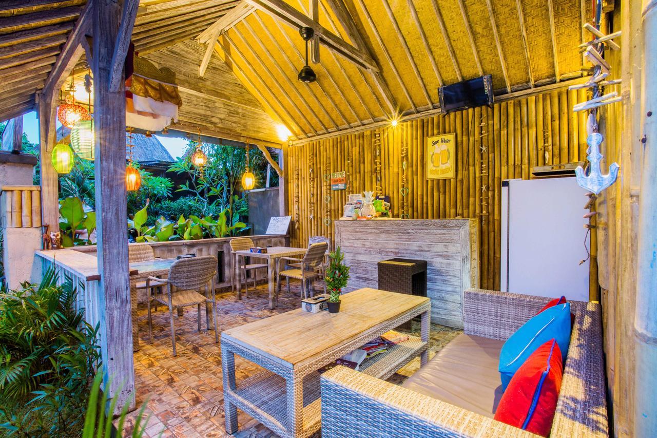 The Syron Huts Lembongan Ξενοδοχείο Εξωτερικό φωτογραφία